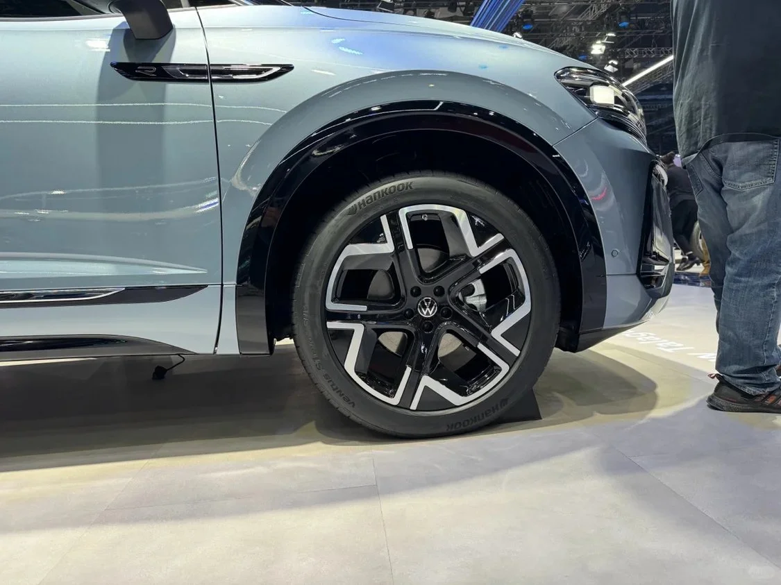 全新揽境高速辅助驾驶，简直是司机救星😍