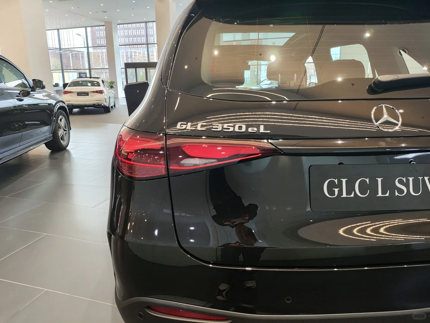 长轴距GLC SUV丨夜幕星河格栅 耀启豪华