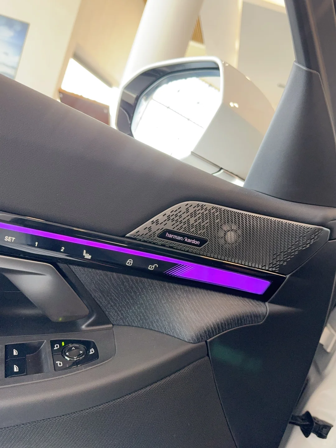 开起来很舒服的车，白月光宝马5系