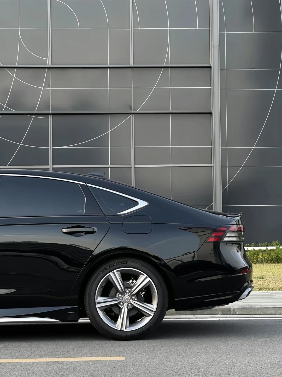 总要开一次雅阁、感受一下高级感！