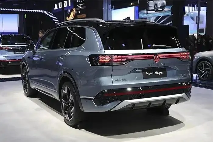 全新揽境辅助系统，让驾驶更简单🚗