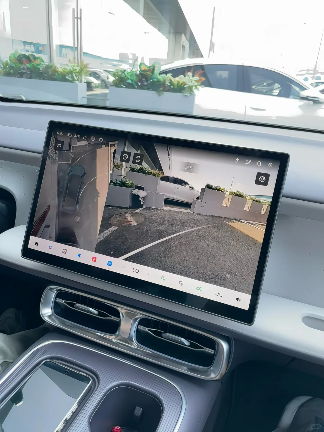 9w多的零跑B01，让小鹏比亚迪车主集体破防！