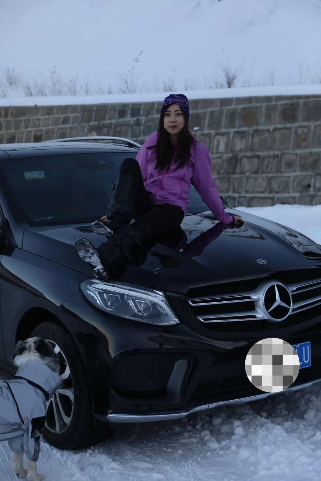 谁说SUV不灵活？奔驰在雪季好开得不像话！