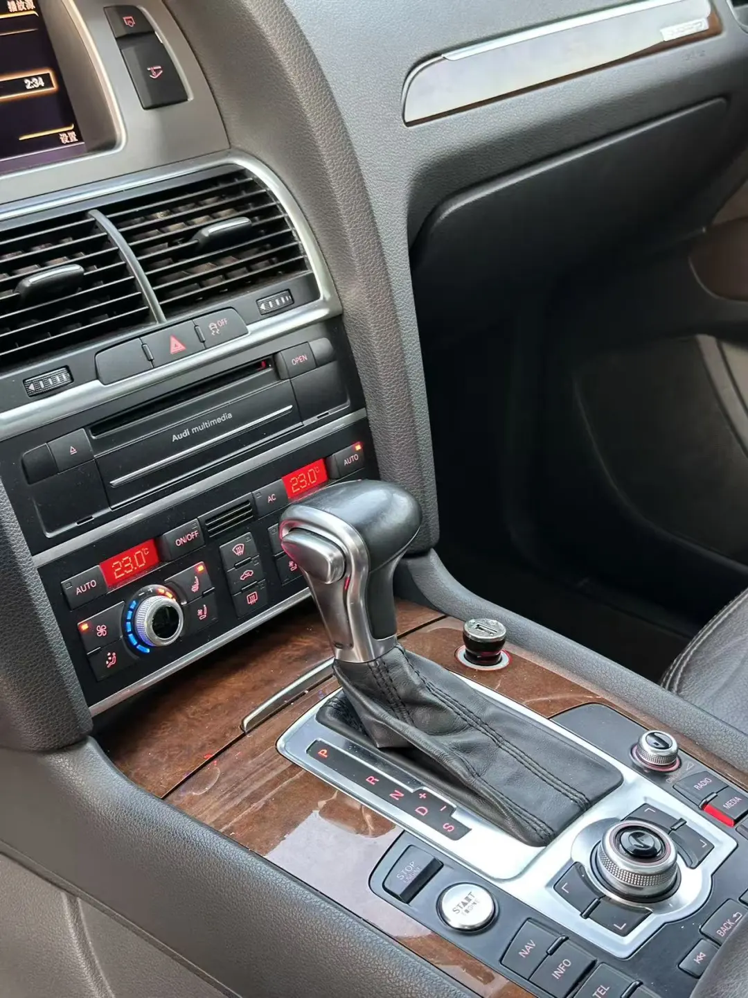 13款奥迪Q7 3.0T Quattro:经典豪华SUV