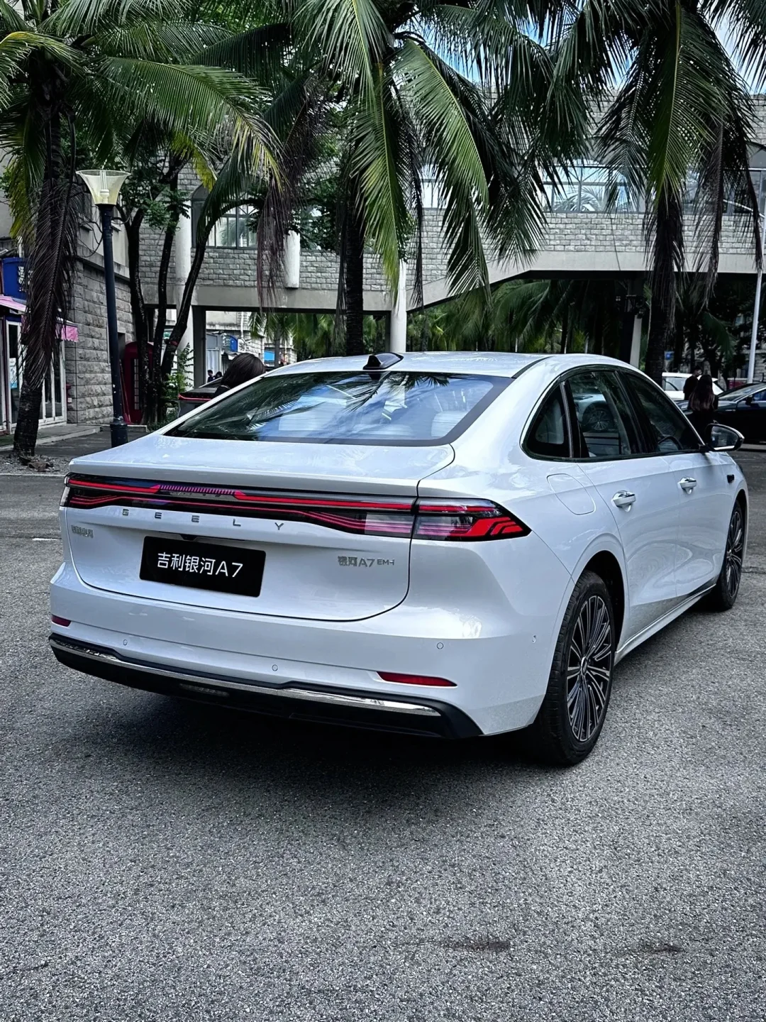 吉利银河A7你真的帅到我了🫣怎么能这么尊