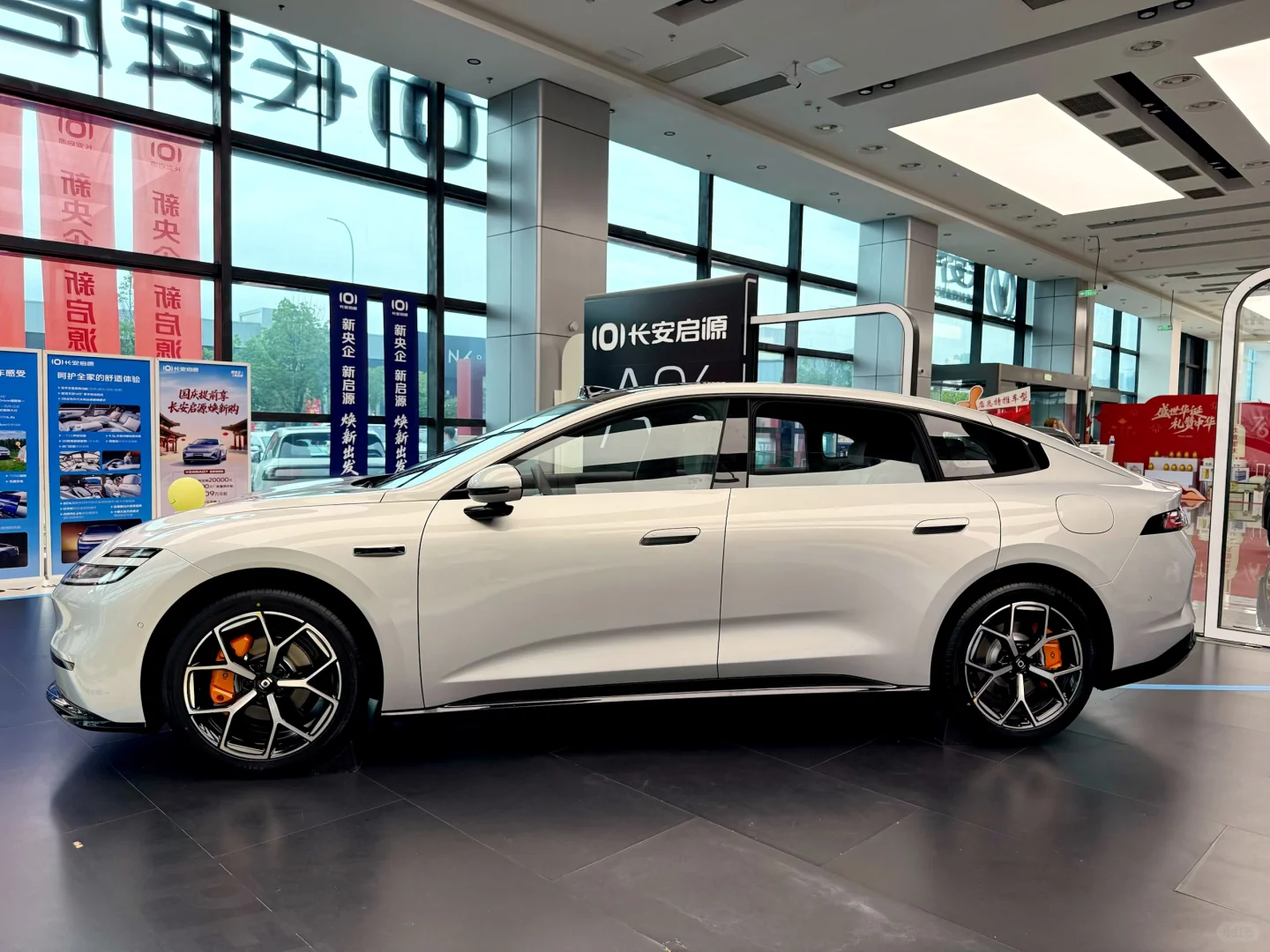 A06新车实况图，💰11.99万起，试乘试驾dd我🚗