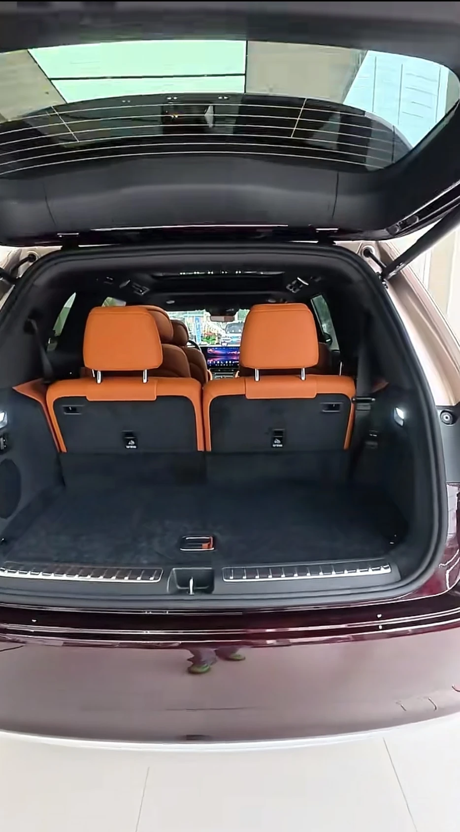 试驾问界M9 SUV 体验感拉满