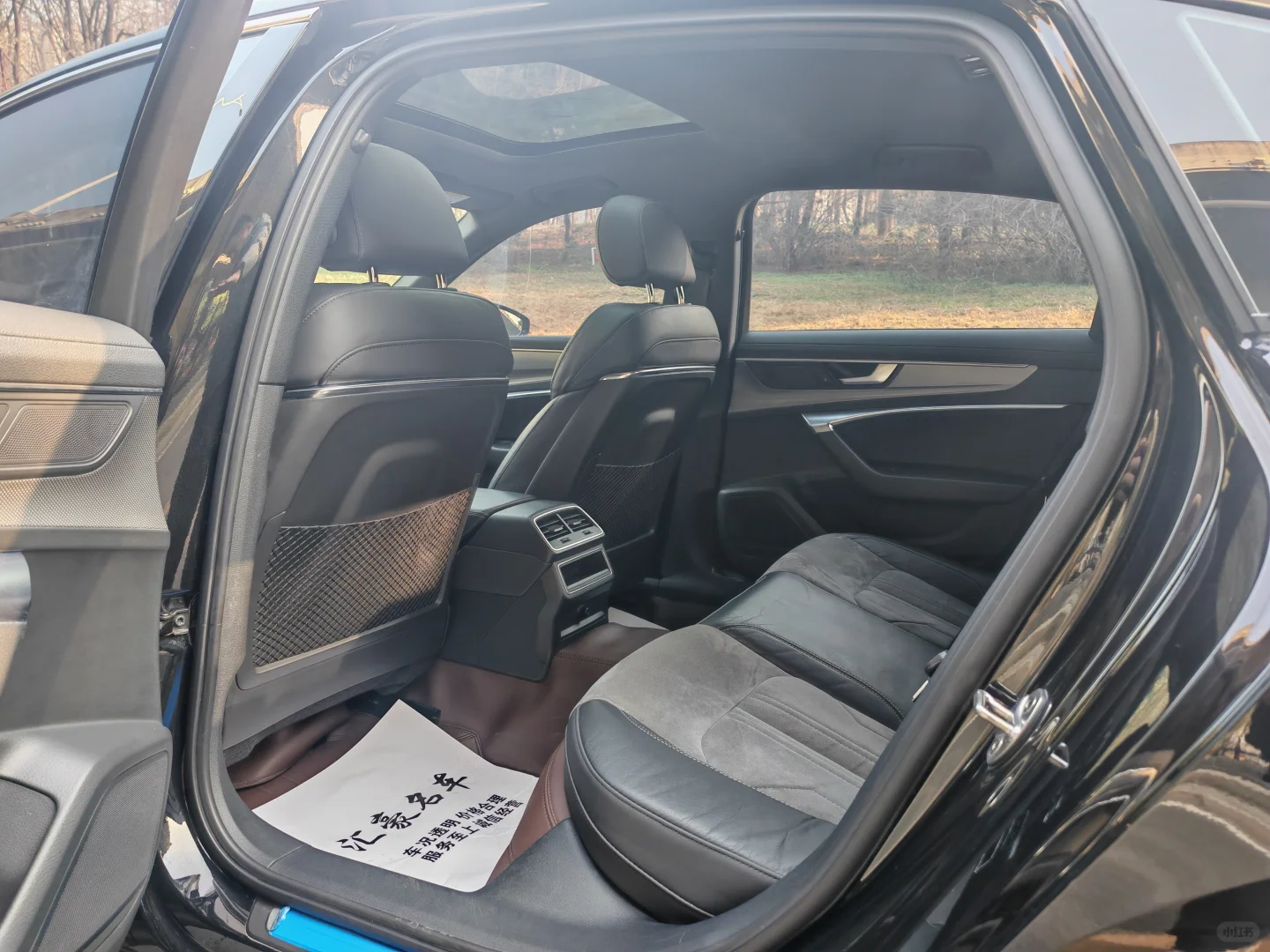 出个人奥迪A6L、20年上牌、原版带车衣，6万