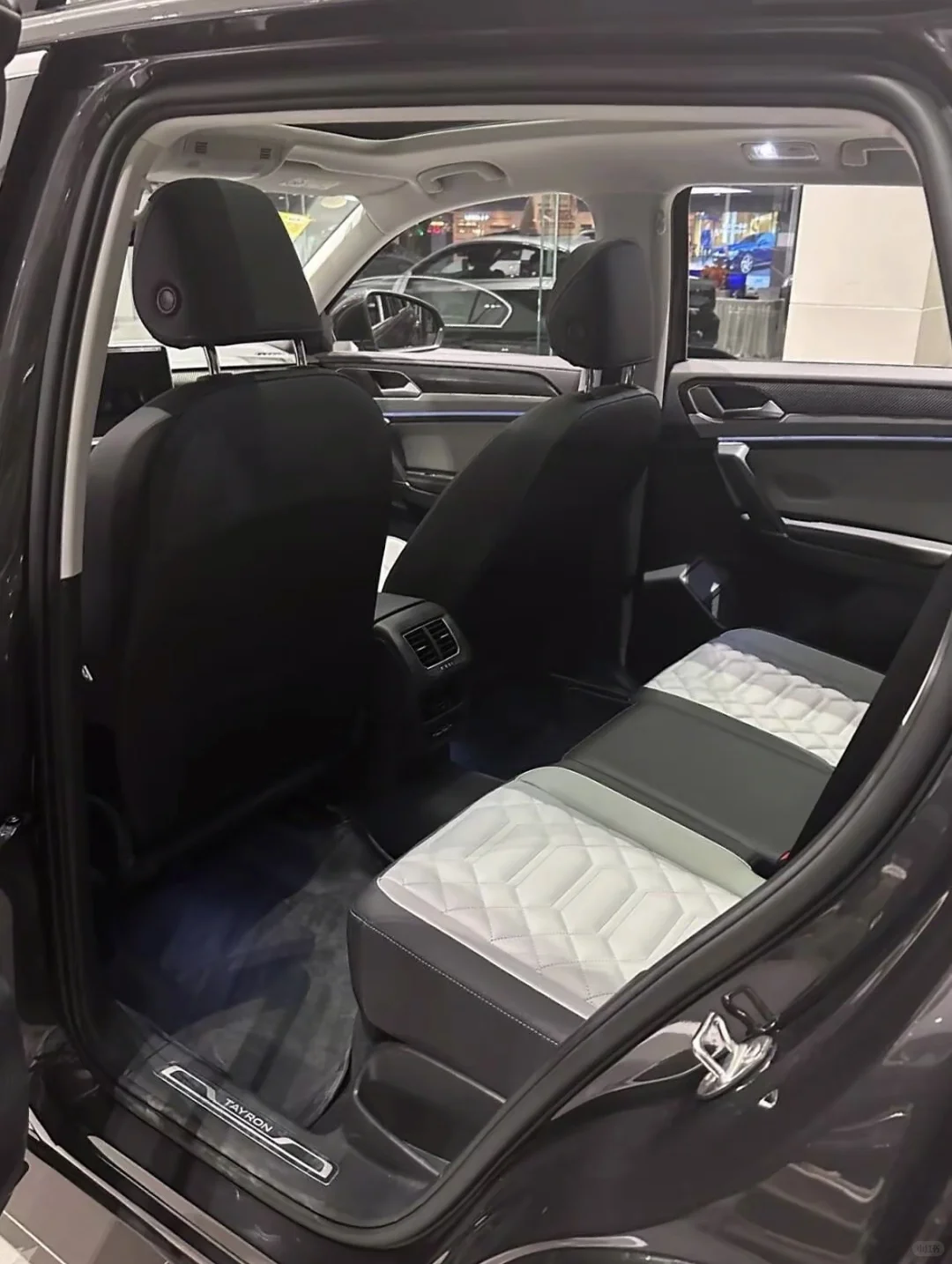 一汽-大众中型SUV探岳众享款性价比如何？?