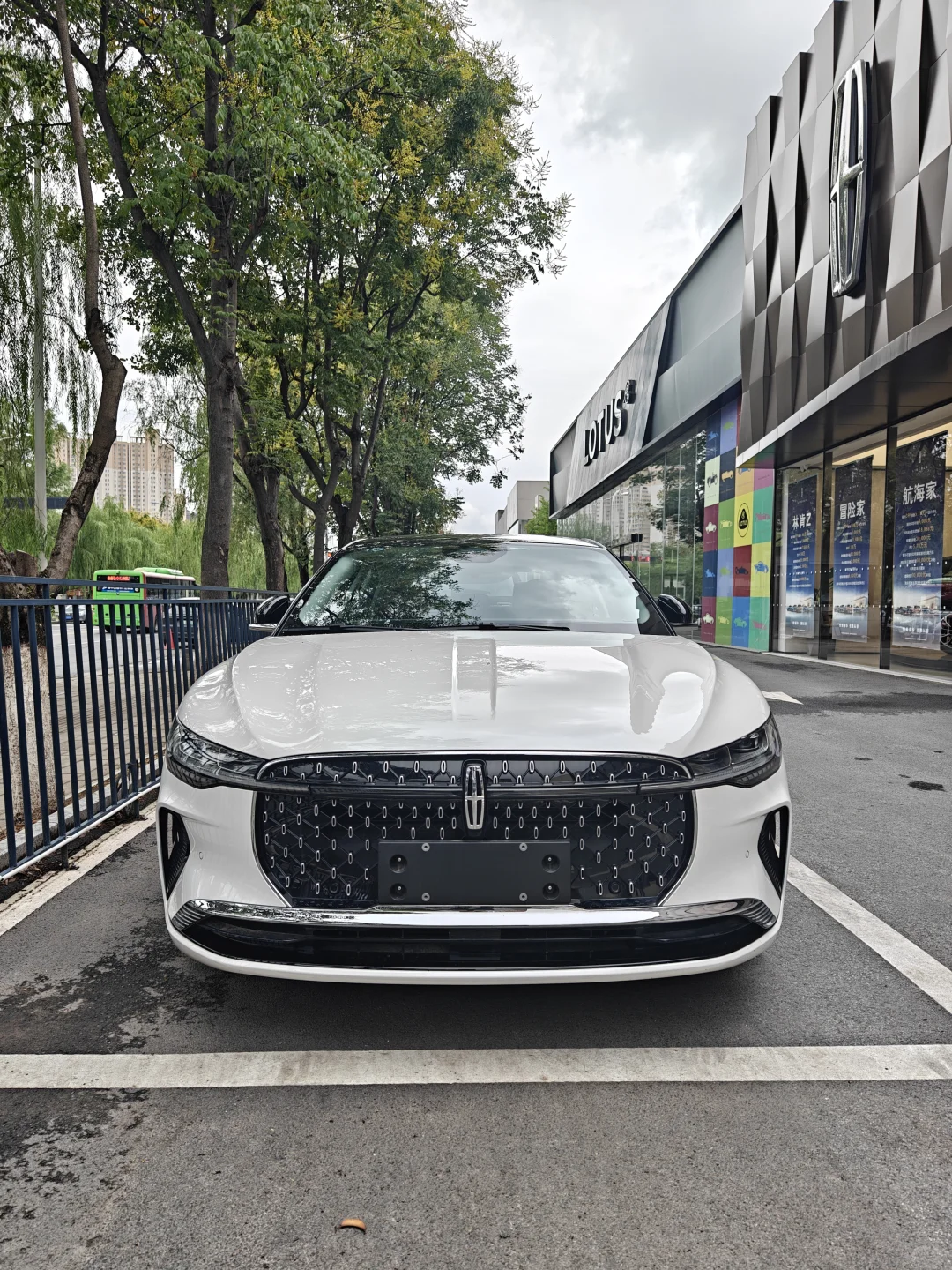 在网友的建议下，最终选它了