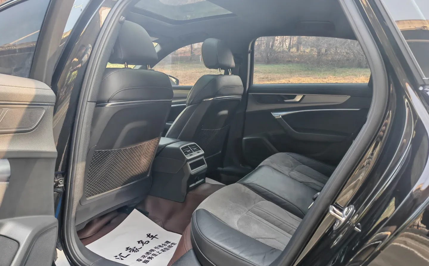 出个人奥迪A6L、20年上牌、原版带车衣，6万