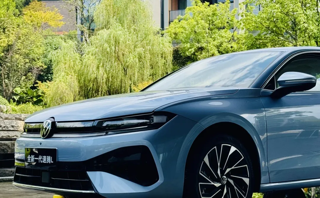 😍速腾L，A+级轿车的进化之光！