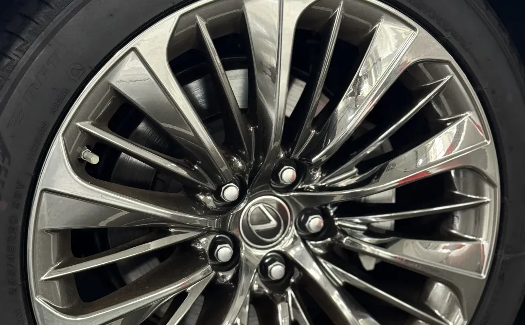 是哪位富家千金 成功人士的座驾