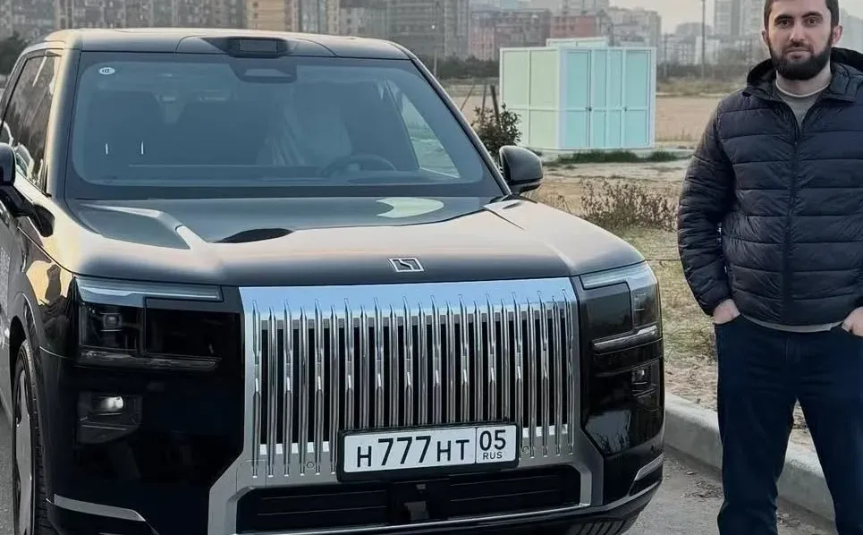 【汽车出口】极氪9X 被锁车机！