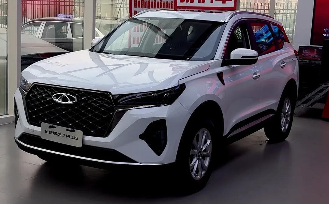 10万级家用SUV卷王，全新瑞虎7PLUS
