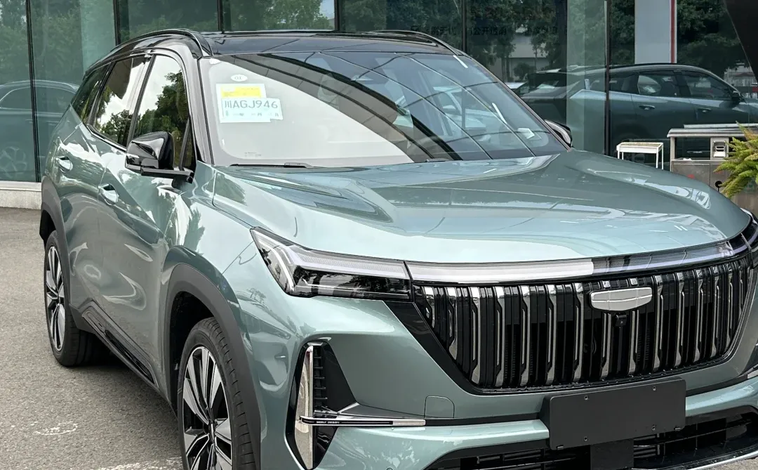 10万级家用SUV闭眼冲！第四代博越L太香了