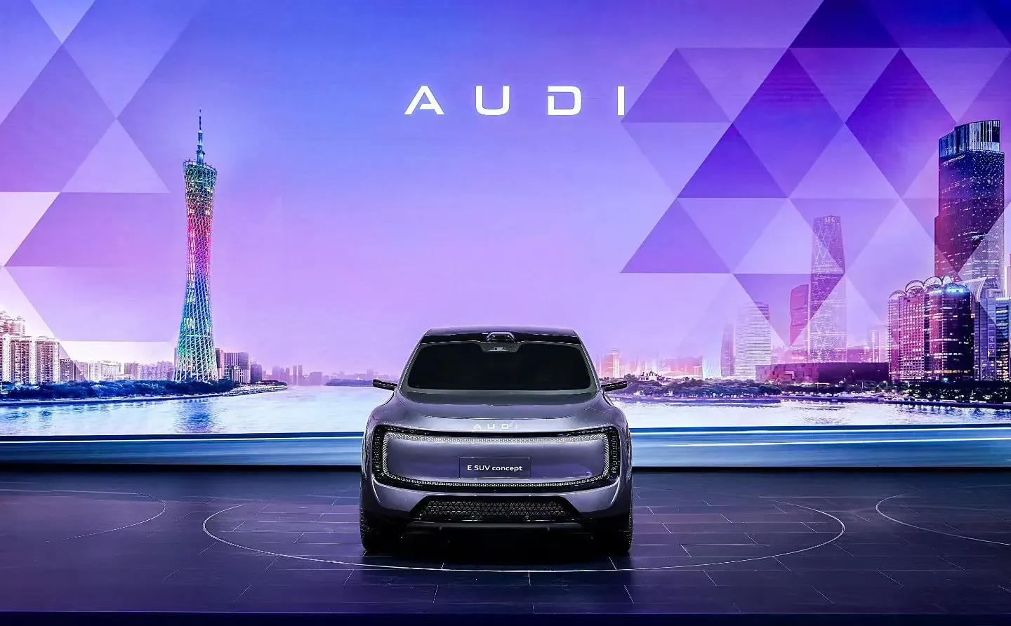 奥迪E7X SUV，再启新境