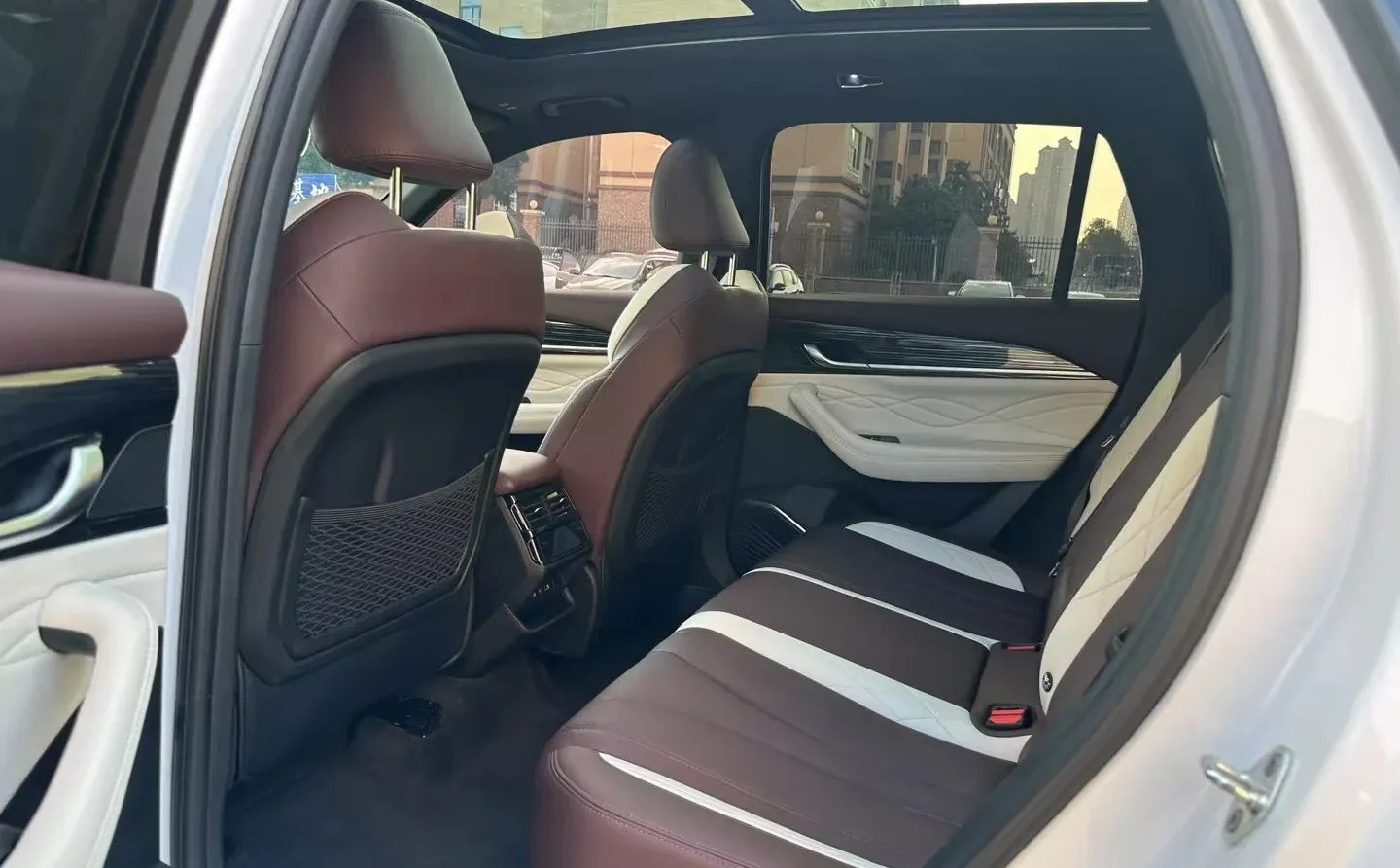 出一台个人星越L 22年智尊版 2.58💰开走