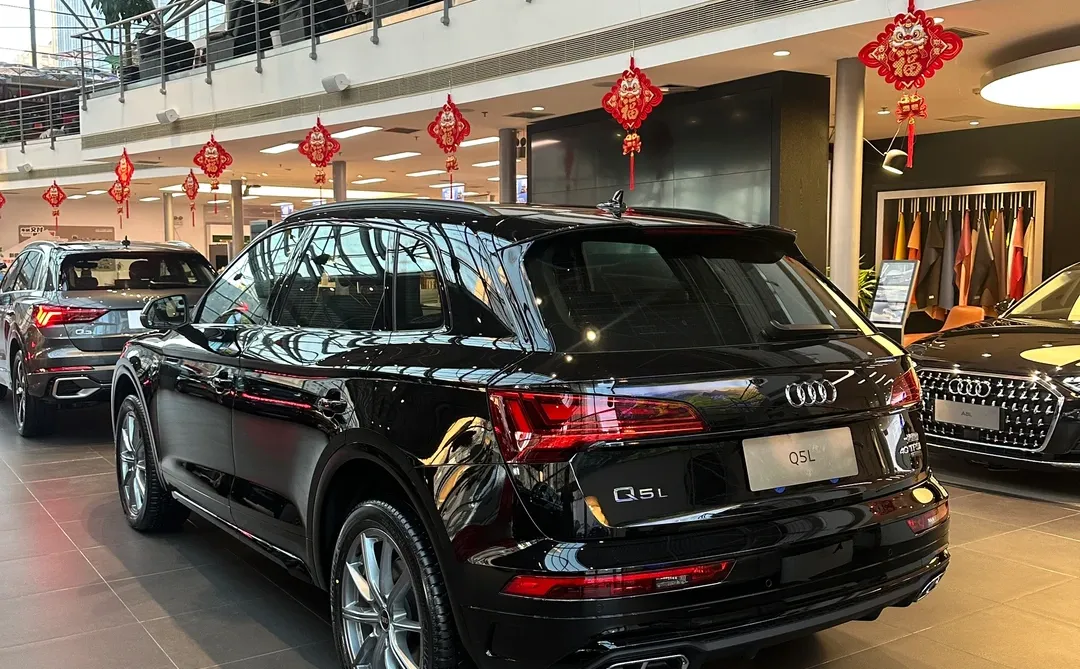 30w左右SUV选它不后悔|奥迪Q5L真香