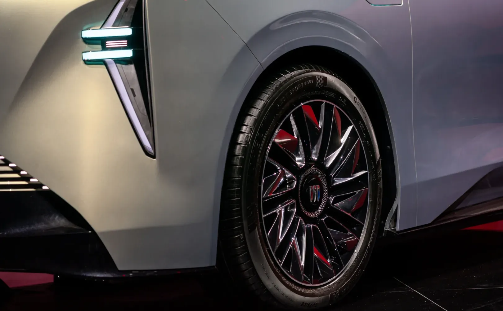 百万级超豪华新能源MPV—别克世家！