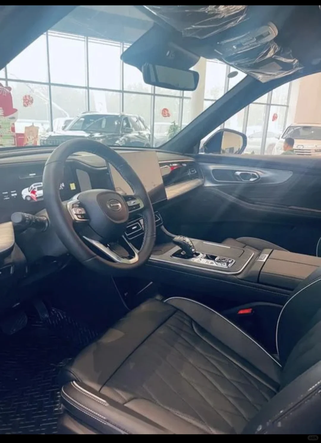 国产车也是出息了!面子里子都有的车!