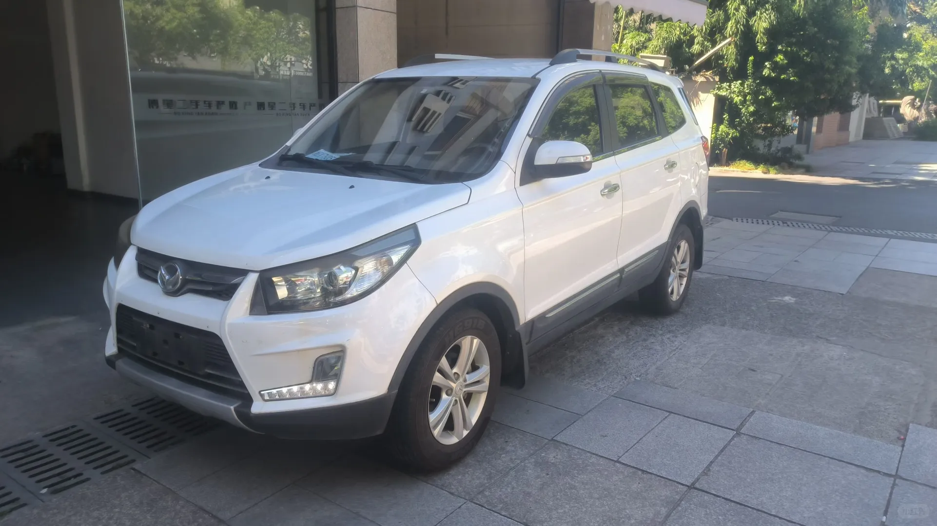 低价位的手动档代步车