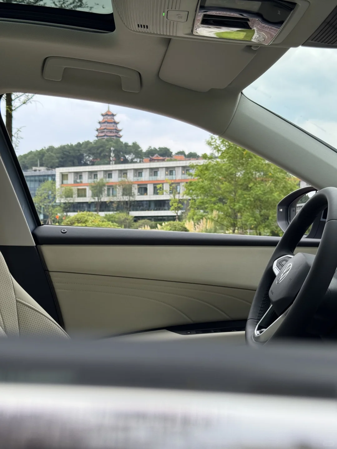 😍速腾L，A+级轿车的进化之光！