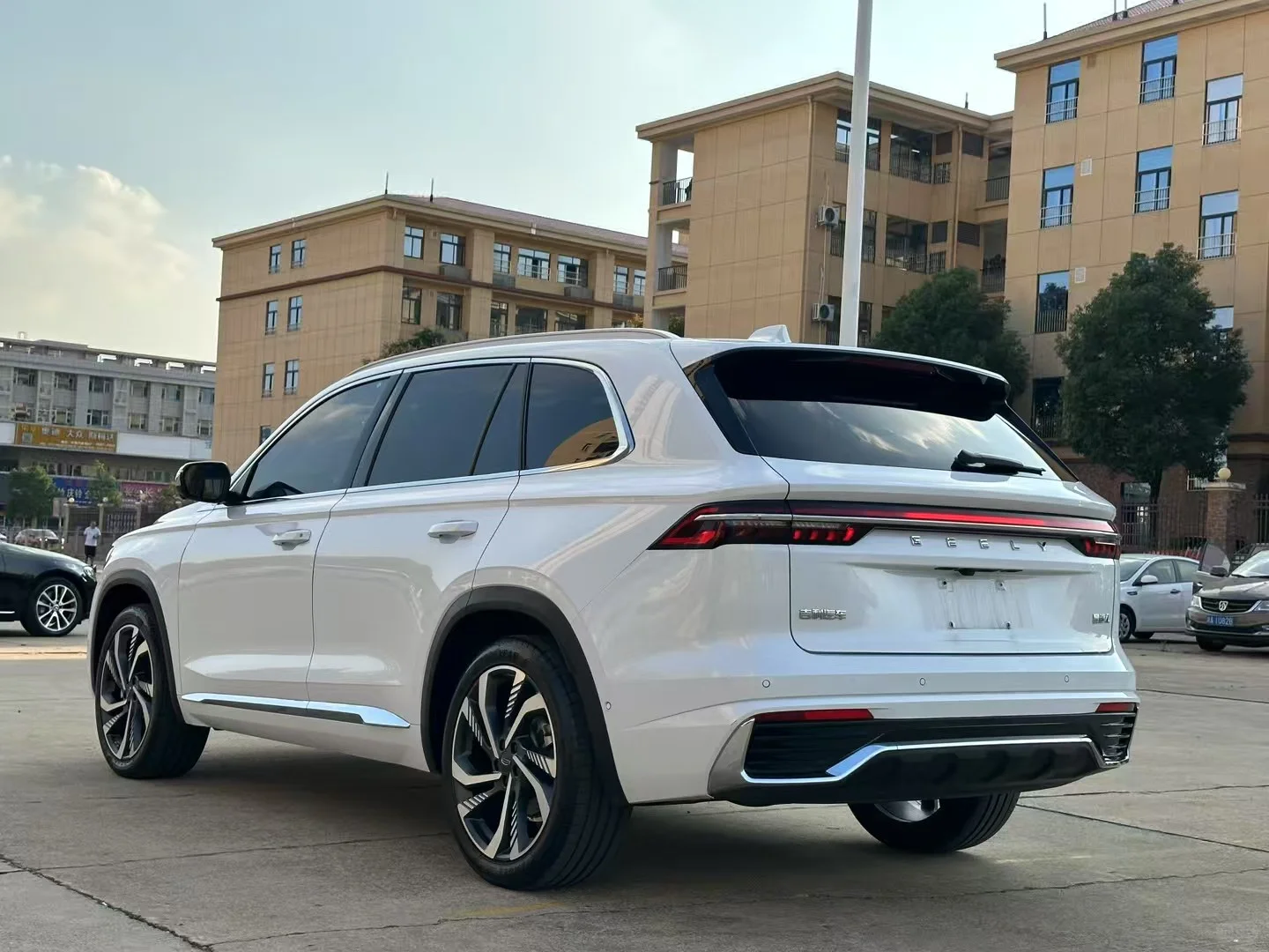 出一台个人星越L 22年智尊版 2.58💰开走