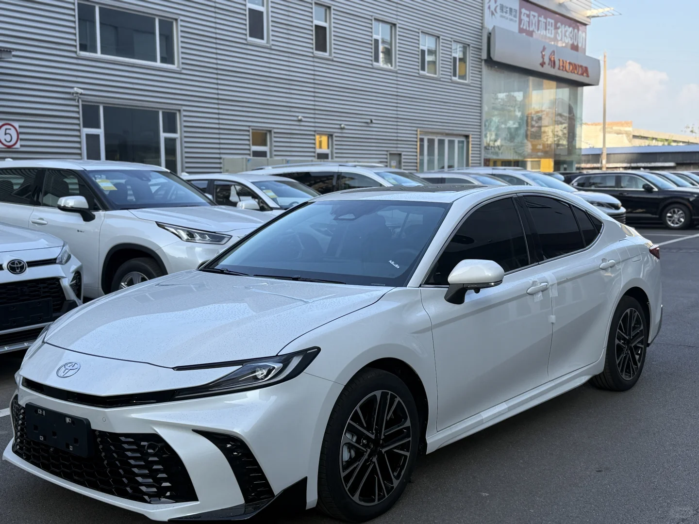 🚗凯美瑞，家用轿车的六边形战士