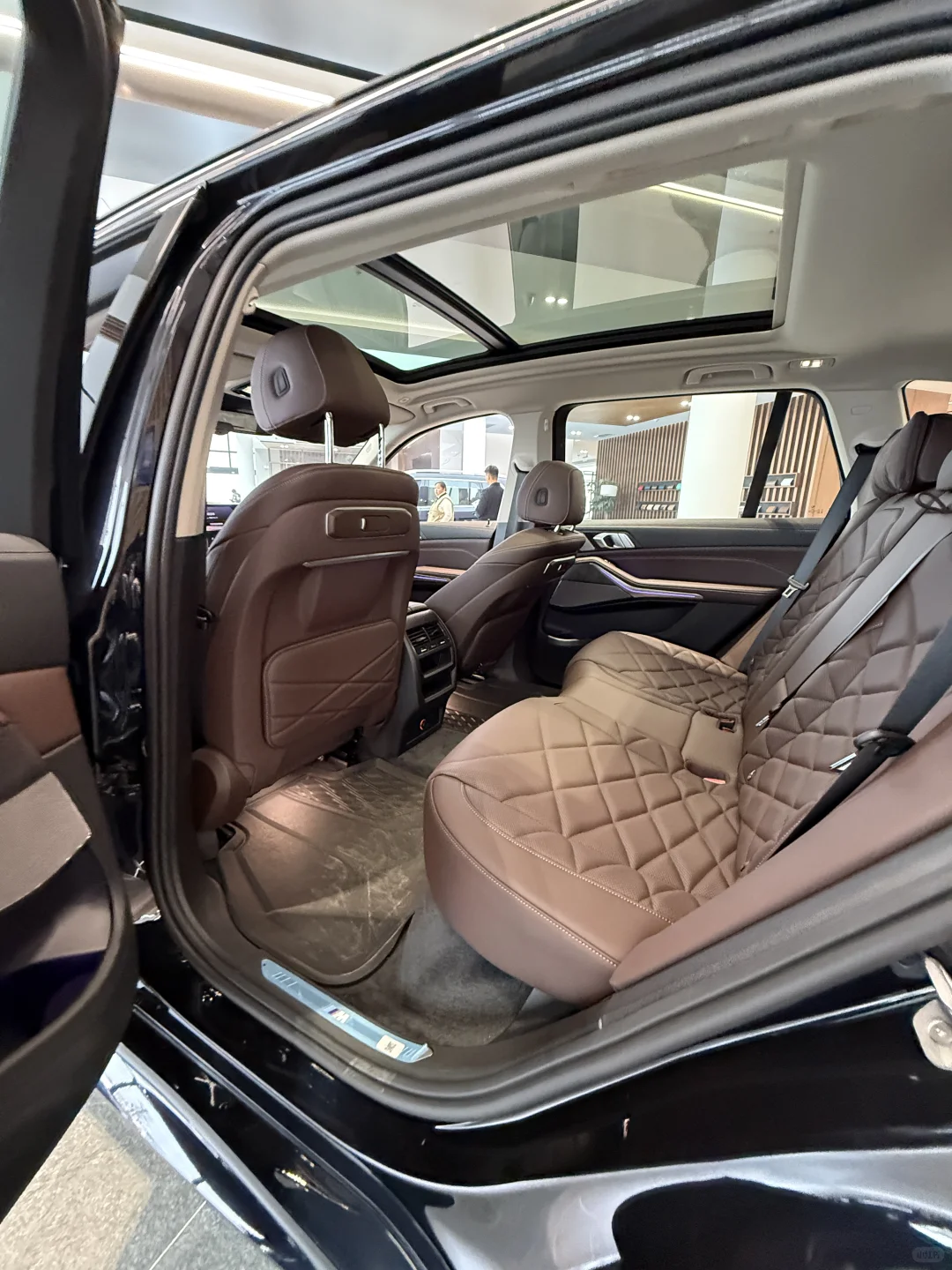 宝马X5提车！豪华SUV的终极平衡术被它玩明白