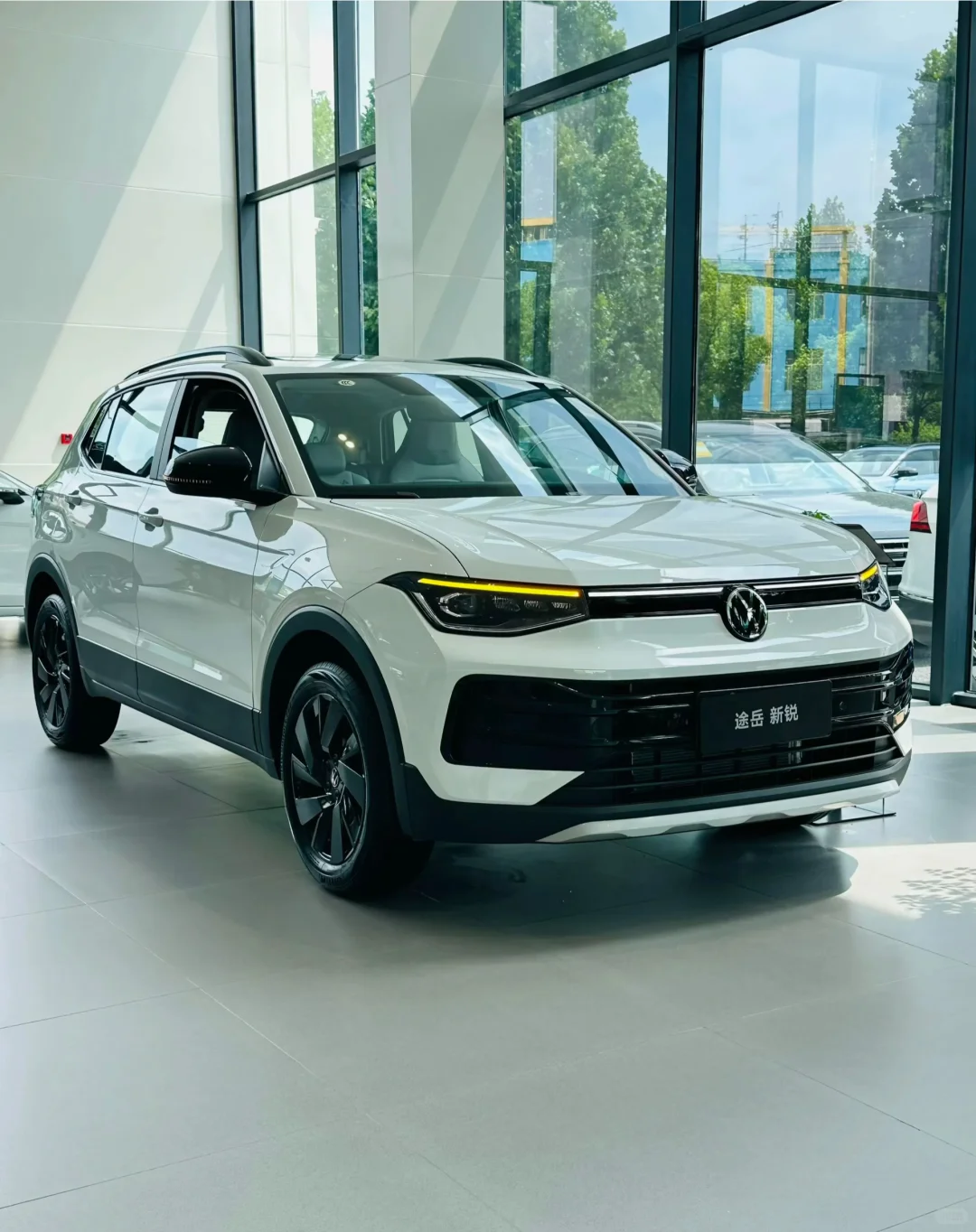 油价再涨也不怕！途岳7.99万起，省油SUV实锤⛽