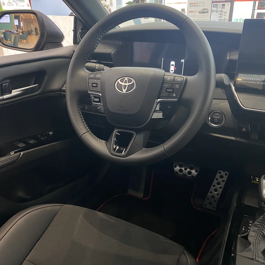 放弃小米SU7，我选了凯美瑞，原因很现实