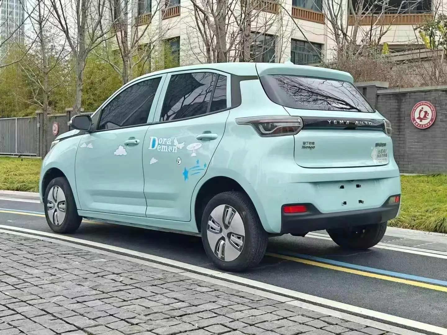 几千块，新能源，准新车，