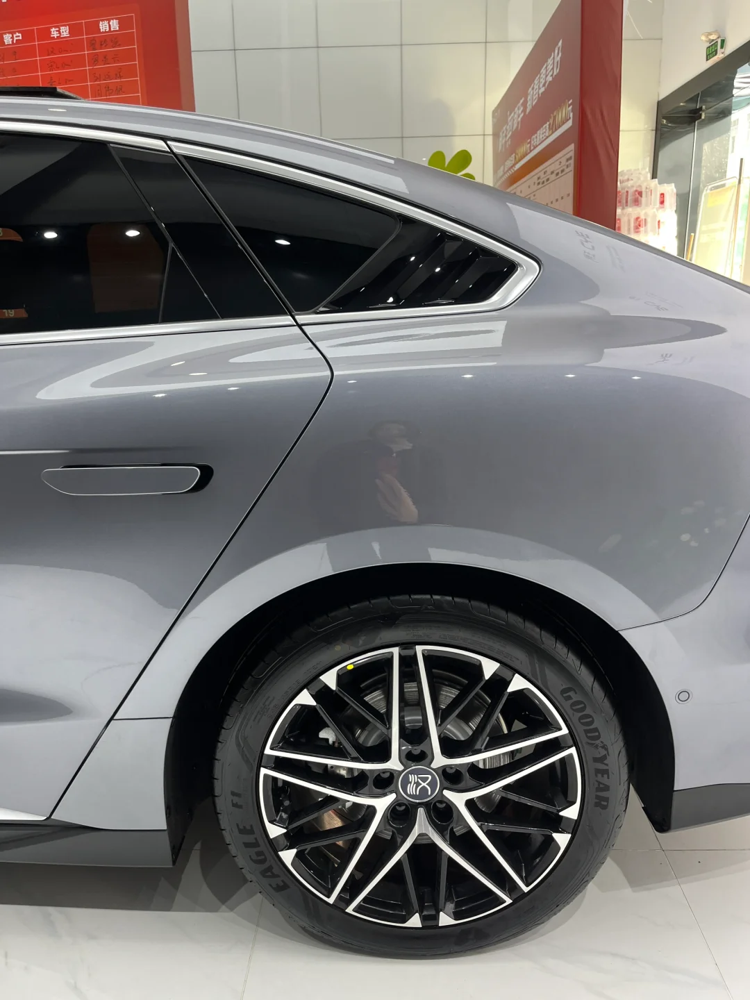 试驾比亚迪汉，心情真的很复杂……