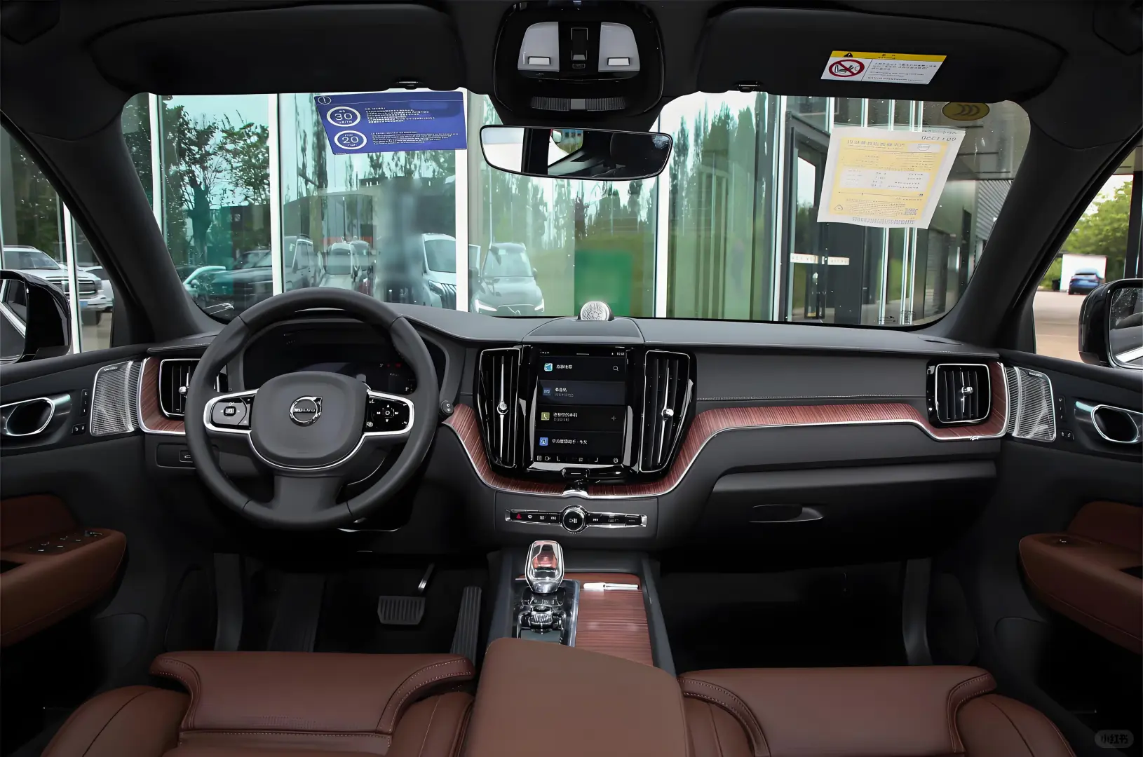 🚗豪车品鉴2025款沃尔沃XC60，到底有多绝