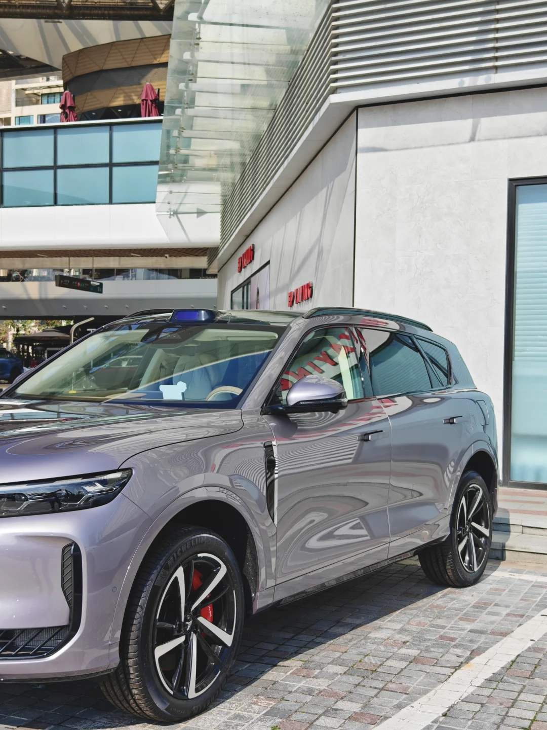 20万级华系SUV🚗岚图free+年底钜惠来袭！