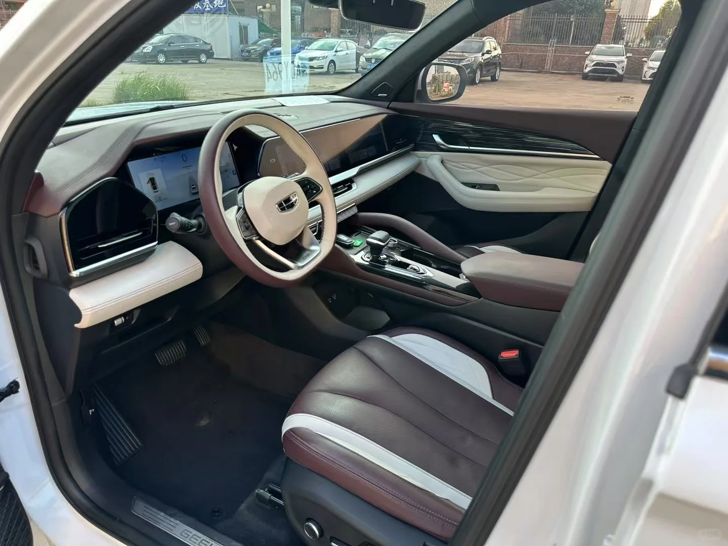 出一台个人星越L 22年智尊版 2.58💰开走