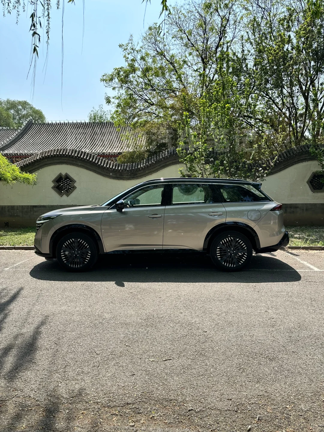 日产探陆优缺点总结！20多W预算买中大型SUV