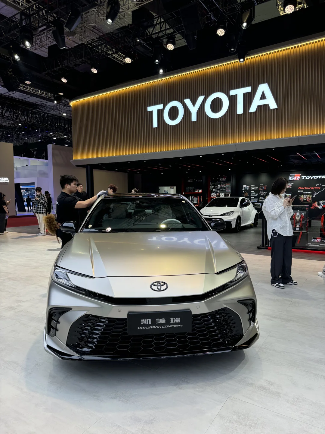 宝子们选亚洲龙还是选凯美瑞，在线等🚀