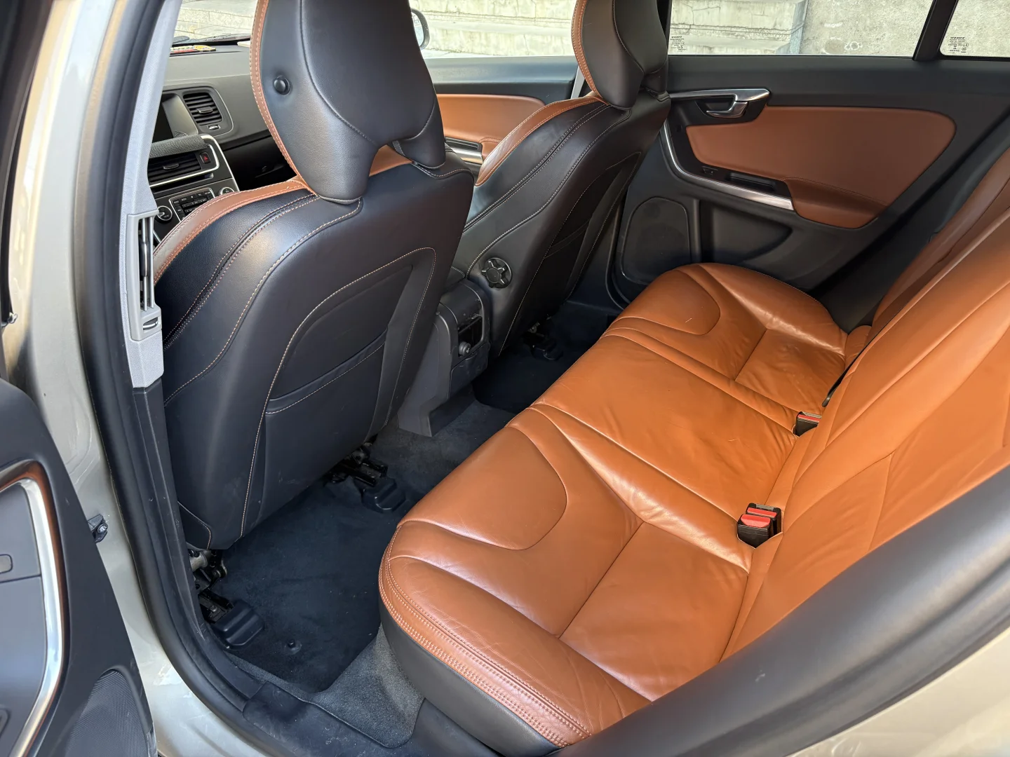 长春卖一个沃尔沃V60 T5 高功率的