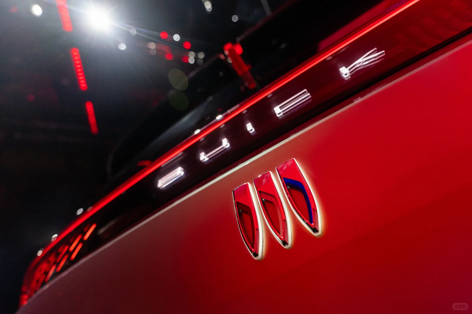 百万级超豪华新能源MPV—别克世家！