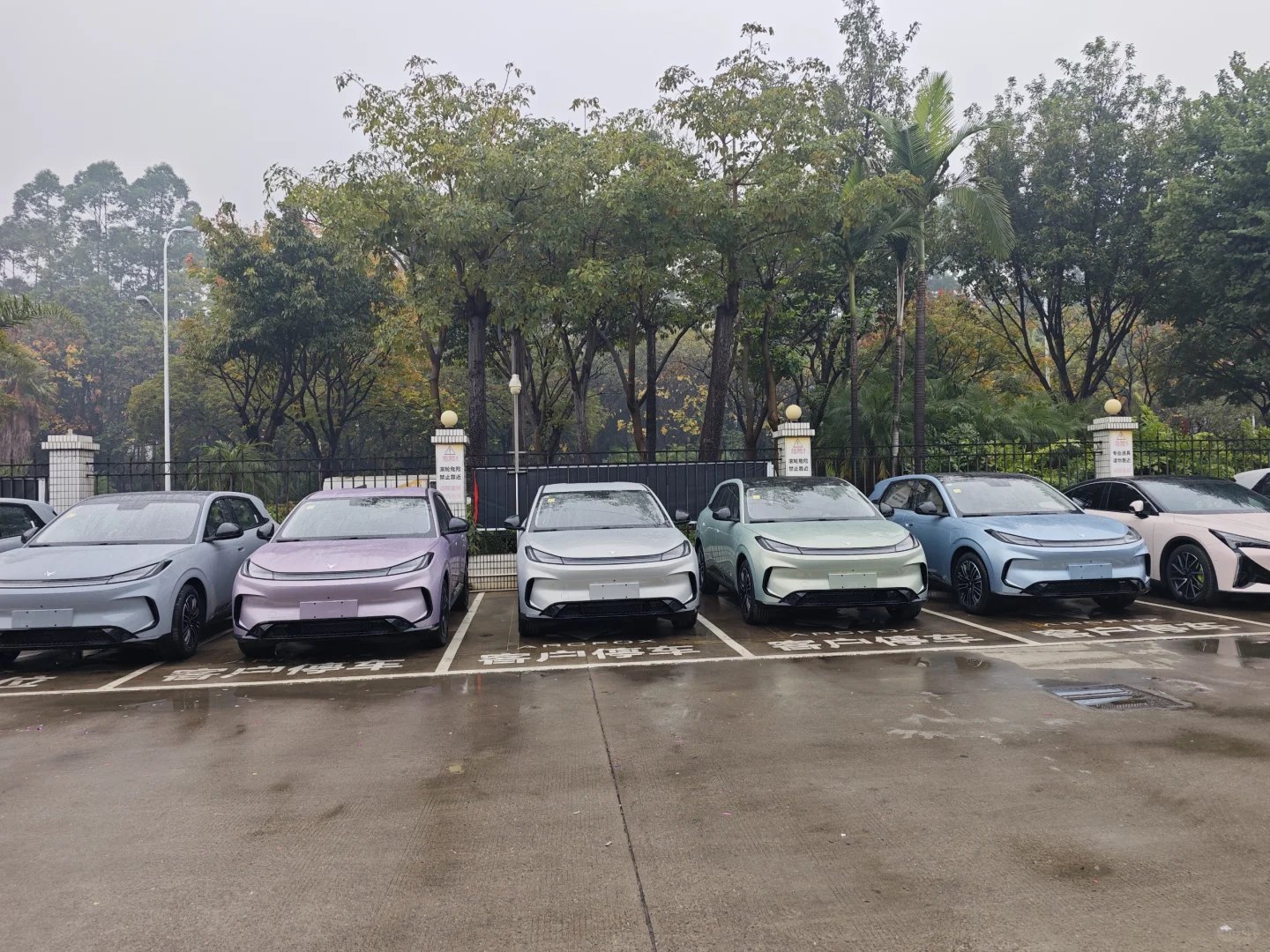 极狐t1颜色任意选