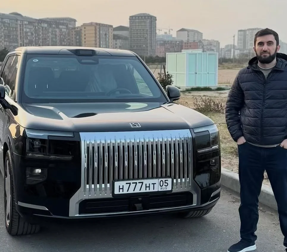 【汽车出口】极氪9X 被锁车机！