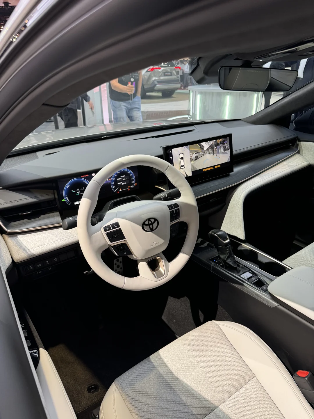 宝子们选亚洲龙还是选凯美瑞，在线等🚀