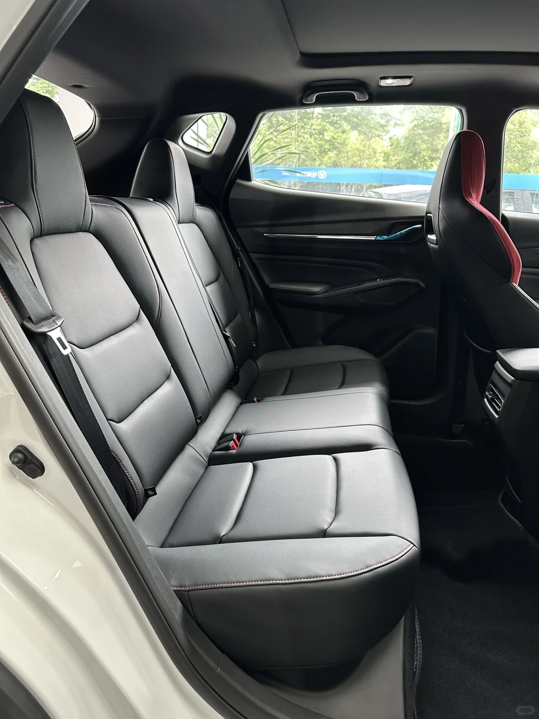 5万不到的轿跑SUV，这羊毛价很难不火！