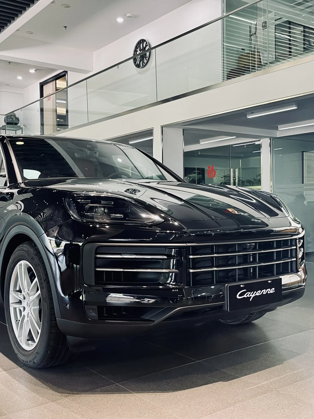 百万级SUV销量王者，全款80万不到提卡宴逐梦