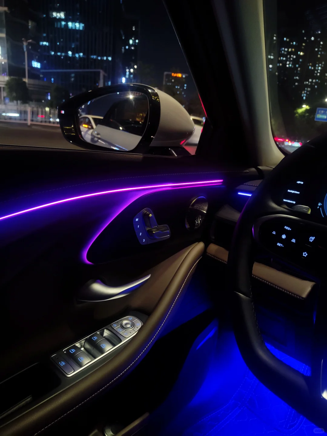 十万的车给你三十万的内饰！