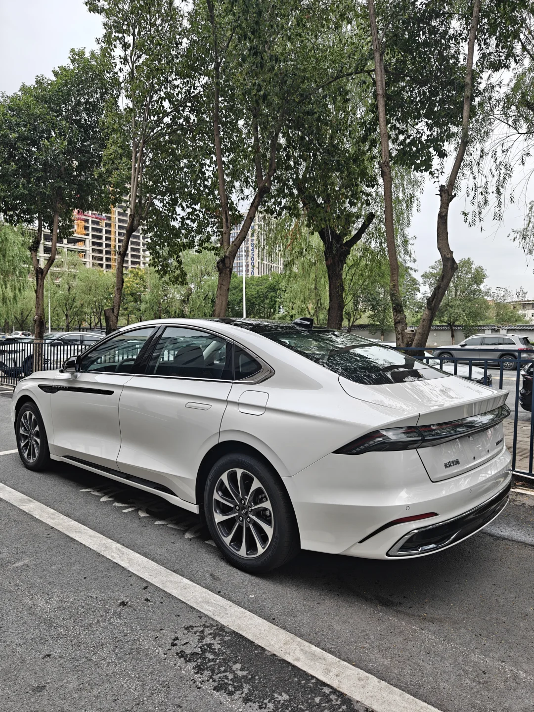 在网友的建议下，最终选它了