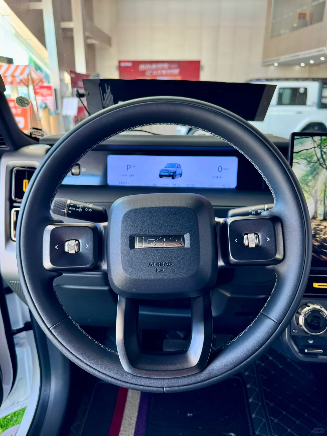 7.98W提走「年轻人的第一辆电动方盒车」🚗