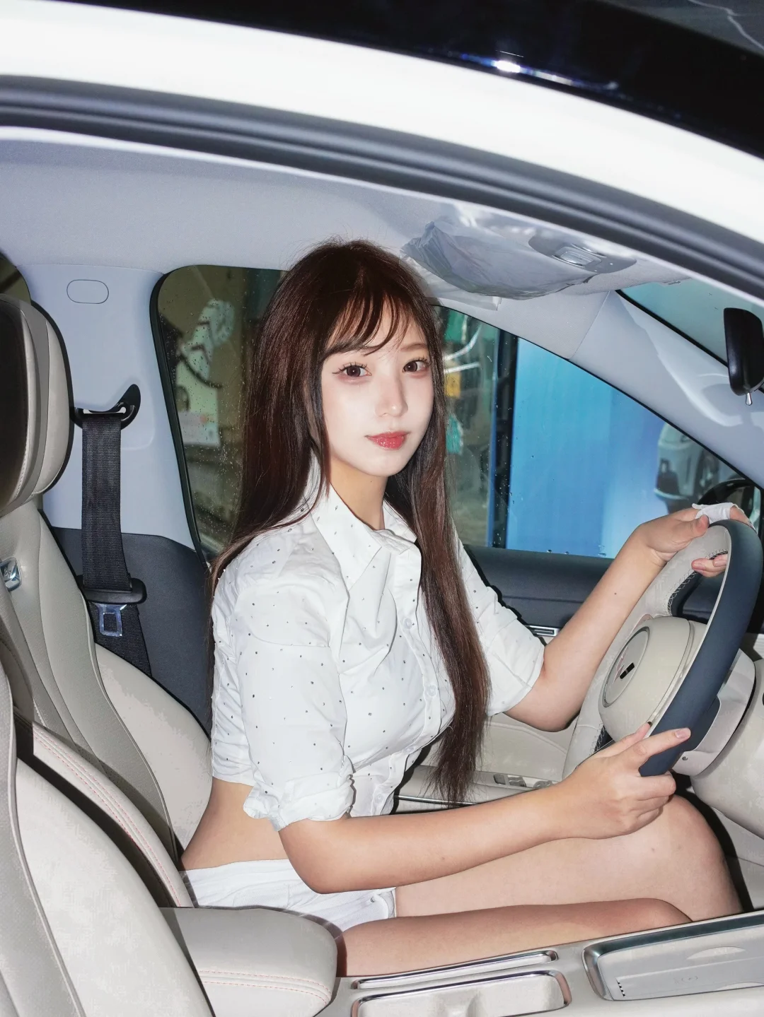 🚙高颜值纯电小车天花板我真的爱啦